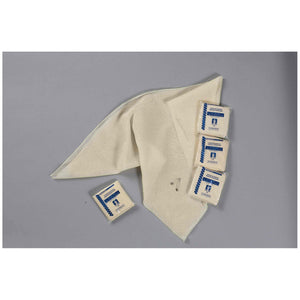 Triangular Bandage with Safety Pins Triangular Bandage with Safety Pins