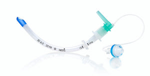 Naso-Flo® Airway • 15mm Connector • O2 Port • CO2 Line, 8mm Naso-Flo® Airway • 15mm Connector • O2 Port • CO2 Line, 8mm