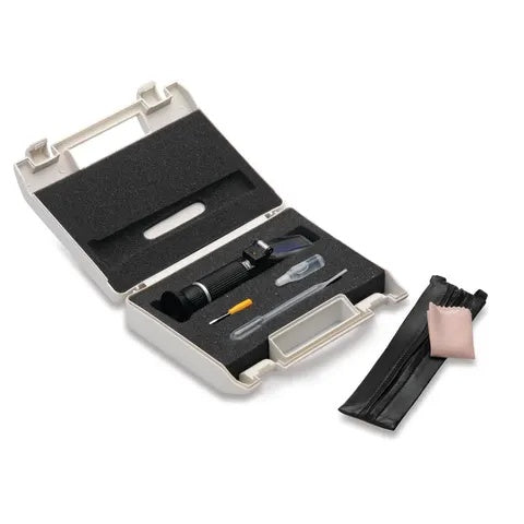 Clinical Refractometer Set • 6.75"L x 1.5"W