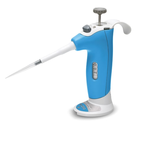 Ovation M Mechanical Volume-Set Pipette, 20-200µL • Blue