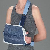 Shoulder Immobilizer w / Foam Straps by Deroyal QTXTX902302